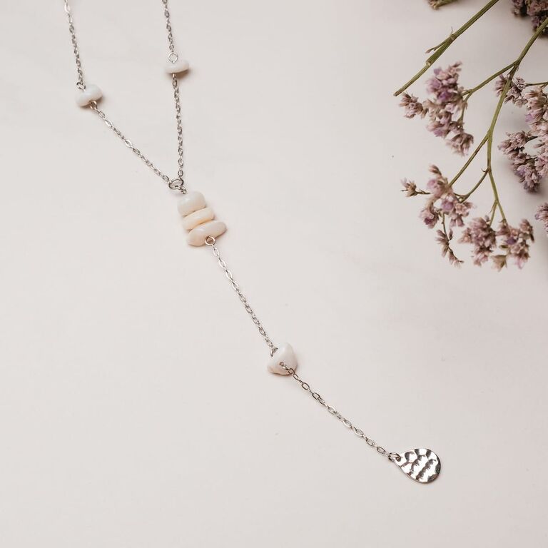 Free Play Necklace (Shell/Silver)