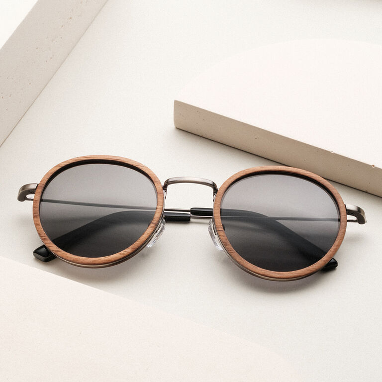 The Radiant M (Walnut/Antique Silver)
